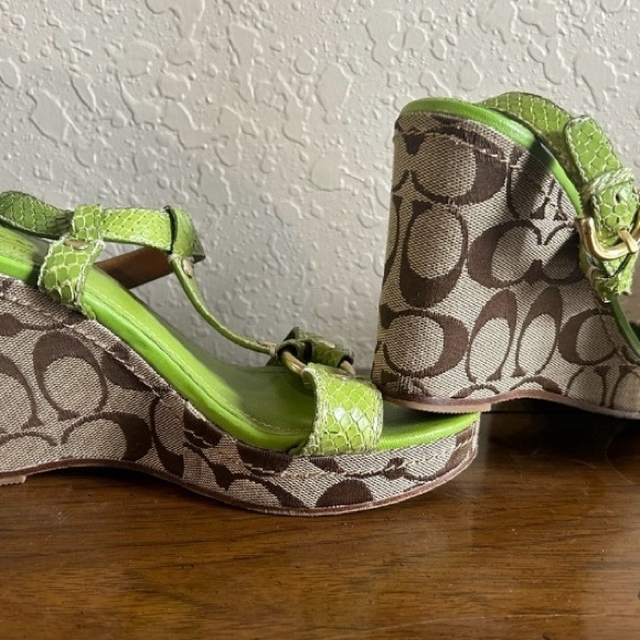 Coach Neon Green Platform Wedge in Size 5.5 - Picture 9 of 14